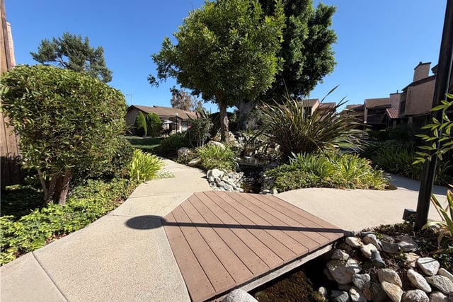 149 S Hollenbeck Avenue, Covina, CA 91723 — photo 7 of 20