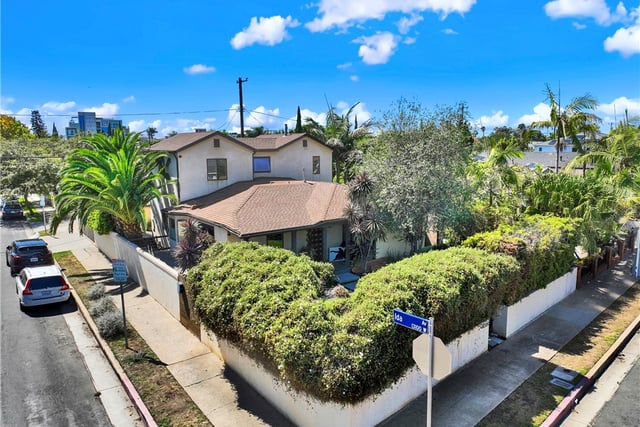 4089 MICHAEL, Los Angeles, CA 90066 — photo 3 of 51