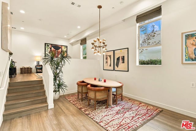 8703 W West Knoll Drive 104, West Hollywood, CA 90069 — photo 7 of 24