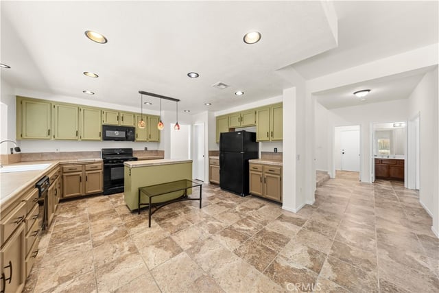 3454 Satin Court, Palmdale, CA 93551 — photo 17 of 50