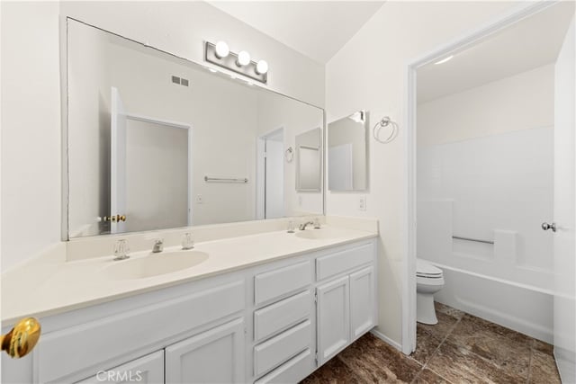 3454 Satin Court, Palmdale, CA 93551 — photo 37 of 50