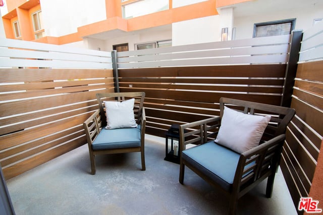 1015 Figueroa Terrace 22, Los Angeles, CA 90012 — photo 17 of 18