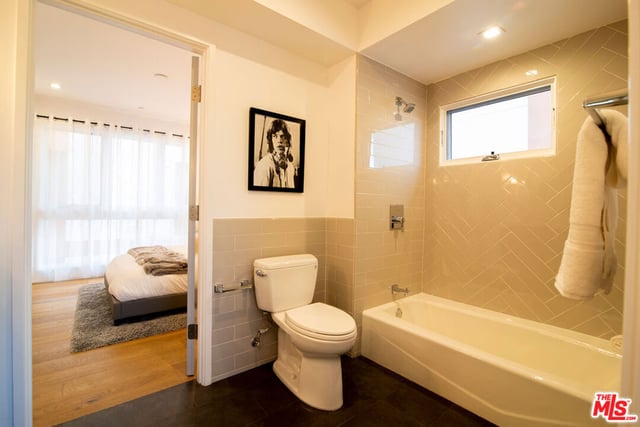 1015 Figueroa Terrace 22, Los Angeles, CA 90012 — photo 9 of 18