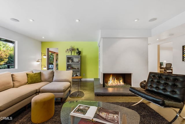 3616 E Chevy Chase Drive, Glendale, CA 91206 — photo 11 of 52