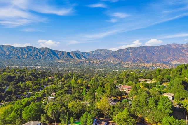 3616 E Chevy Chase Drive, Glendale, CA 91206 — photo 43 of 52