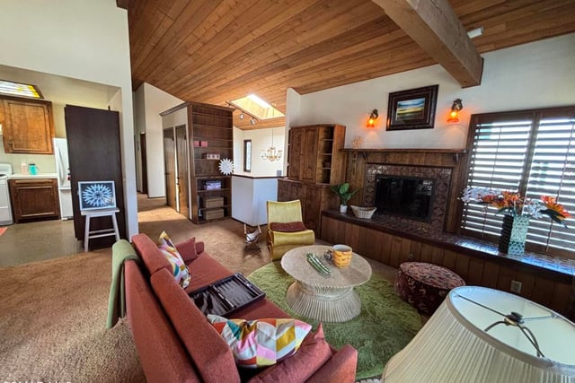 129 Van Nuys Avenue, Oxnard, CA 93035 — photo 9 of 34