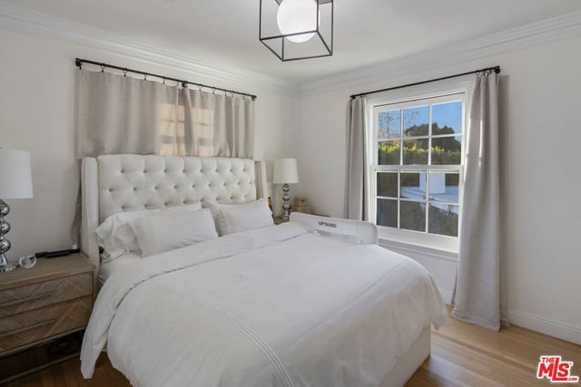17503 Rancho Street, Encino, CA 91316 — photo 19 of 32