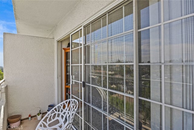 4755 Templeton St 2215, Los Angeles, CA 90032 — photo 20 of 45