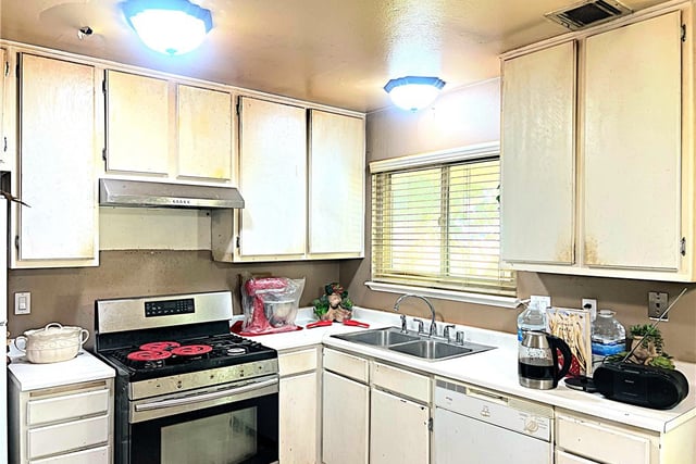 38510 159th E, Palmdale, CA 93591 — photo 32 of 43