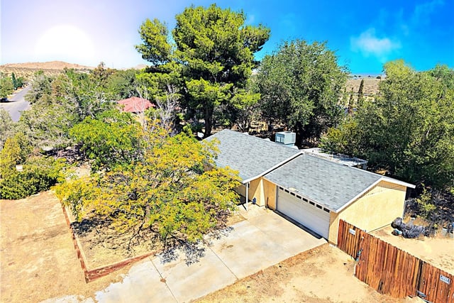 38510 159th E, Palmdale, CA 93591 — photo 4 of 43