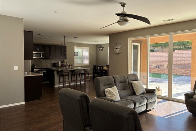 37412 Butternut Lane, Palmdale, CA 93551 — photo 6 of 43