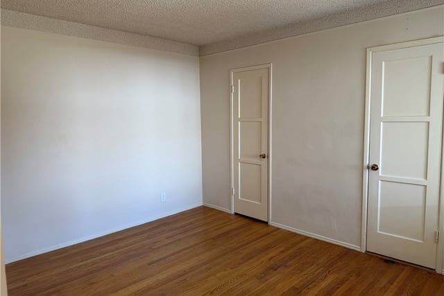 9065 Canterbury Avenue, Arleta, CA 91331 — photo 9 of 14