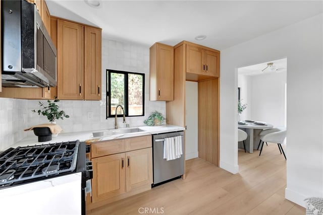 1325 Talmadge Street, Los Angeles, CA 90027 — photo 32 of 53