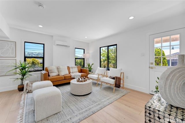 1325 Talmadge Street, Los Angeles, CA 90027 — photo 4 of 53