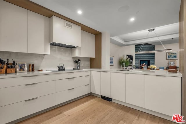 2122 Century Park Lane 402, Los Angeles, CA 90067 — photo 13 of 36
