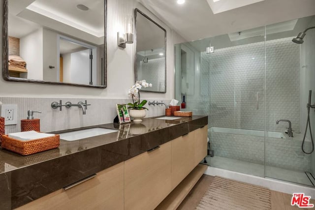 2122 Century Park Lane 402, Los Angeles, CA 90067 — photo 19 of 36