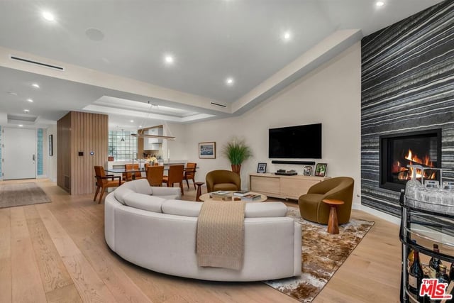 2122 Century Park Lane 402, Los Angeles, CA 90067 — photo 6 of 36