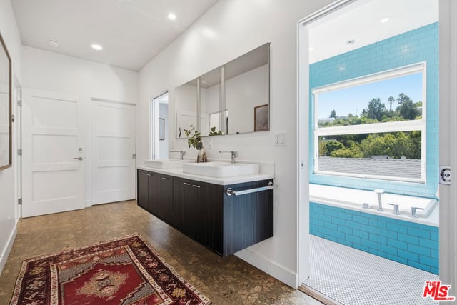 1510 Morton Terrace, Los Angeles, CA 90026 — photo 8 of 36