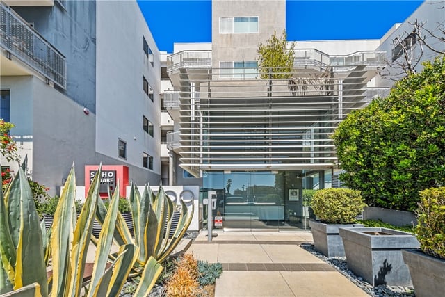 1700 Sawtelle Boulevard 317, Los Angeles, CA 90025 — photo 15 of 20