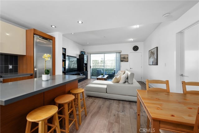 1700 Sawtelle Boulevard 317, Los Angeles, CA 90025 — photo 3 of 20