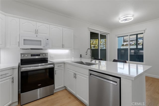 2438 Pleasant Way #M, Thousand Oaks, CA 91362 — photo 5 of 28