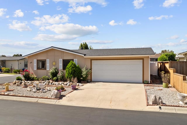 975 W Telegraph Road 122, Santa Paula, CA 93060 — photo 34 of 55