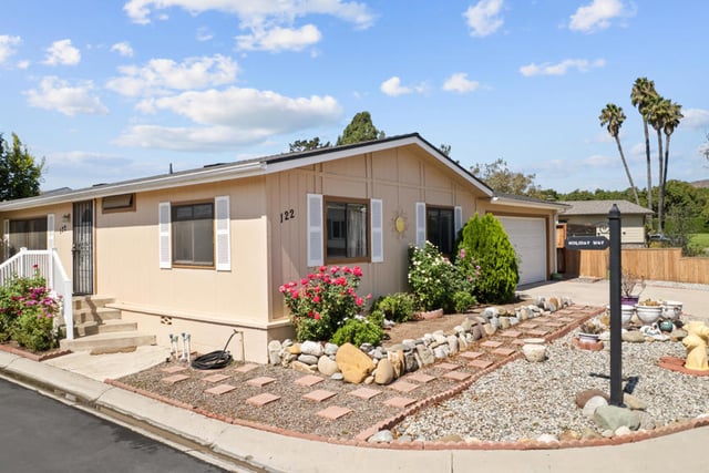 975 W Telegraph Road 122, Santa Paula, CA 93060 — photo 37 of 55