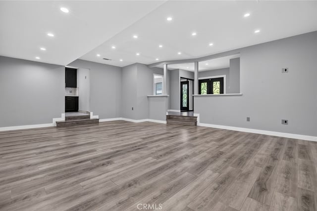 8055 Natick Ave, Panorama City, CA 91402 — photo 5 of 40
