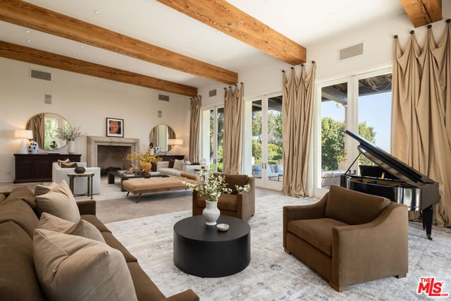 1672 Waynecrest Drive, Beverly Hills, CA 90210 — photo 15 of 35