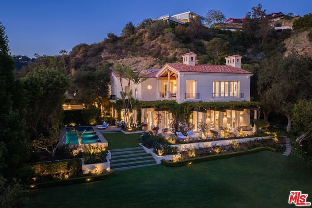 1672 Waynecrest Drive, Beverly Hills, CA 90210 — photo 33 of 35