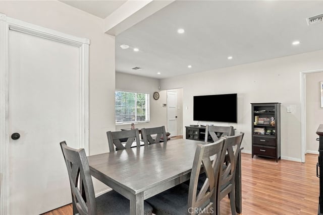 7453 Blewett Avenue, Lake Balboa, CA 91406 — photo 13 of 39