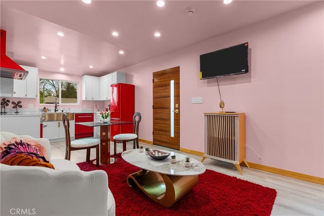 17660 Martha, Los Angeles, CA 91316 — photo 33 of 73