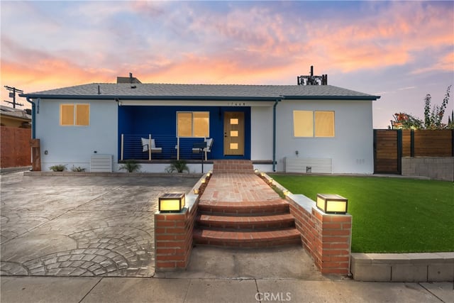 17660 Martha, Los Angeles, CA 91316 — photo 4 of 73