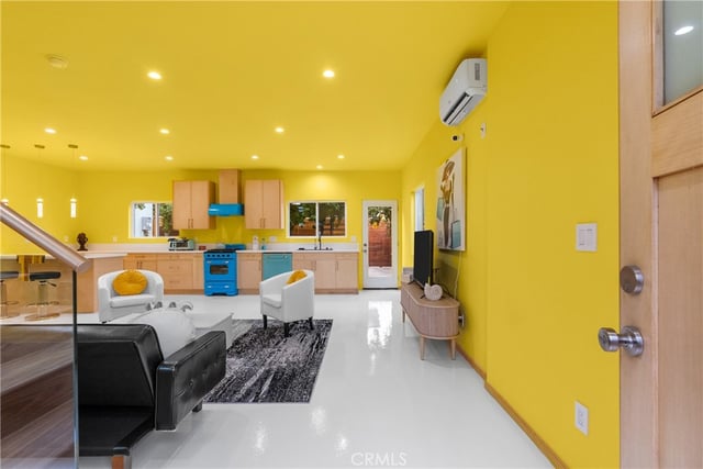 17660 Martha, Los Angeles, CA 91316 — photo 40 of 73
