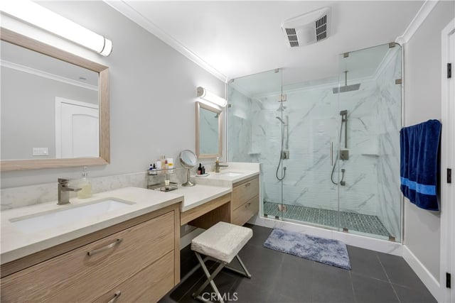 3851 Karen Lynn Drive, Glendale, CA 91206 — photo 33 of 45