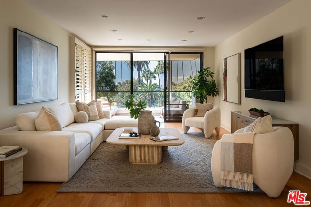 701 Ocean Avenue 301, Santa Monica, CA 90402 — photo 7 of 41