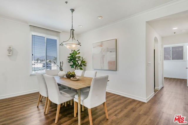 211 California Avenue 501, Santa Monica, CA 90403 — photo 9 of 35