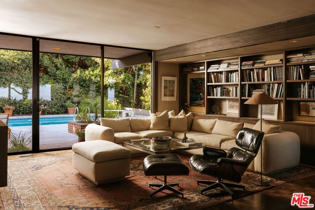 9225 Nightingale Drive, Los Angeles, CA 90069 — photo 9 of 26