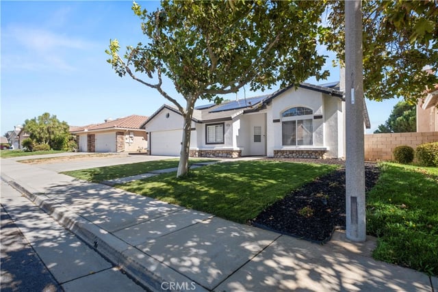 4141 De Anza, Palmdale, CA 93551 — photo 3 of 31