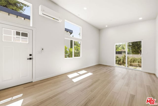 22320 Itasca Street, Chatsworth, CA 91311 — photo 35 of 61