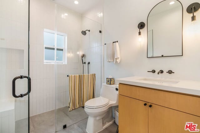416 Brooks Avenue, Venice, CA 90291 — photo 12 of 26