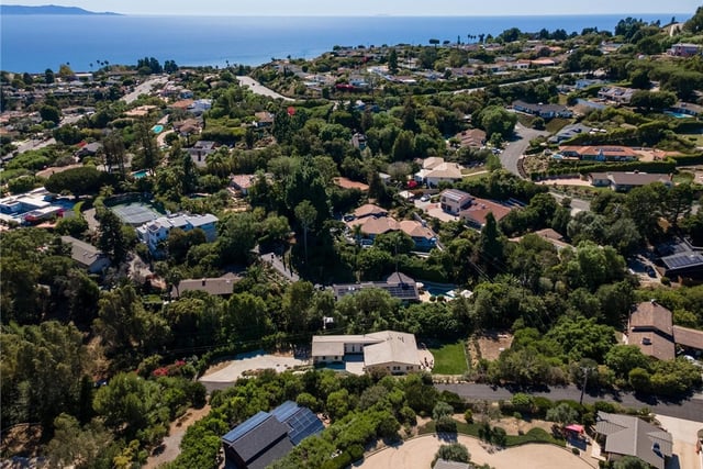 30375 Diamonte Lane, Rancho Palos Verdes, CA 90275 — photo 46 of 51