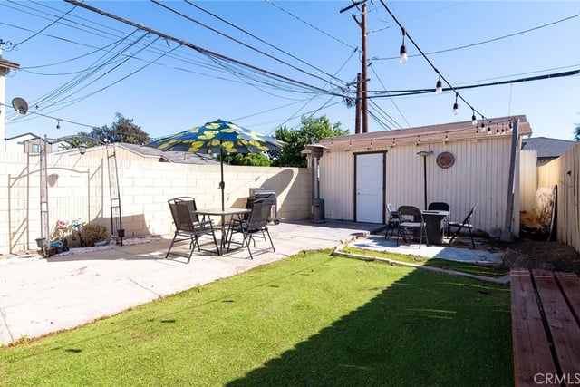 482 E 59th Street, Long Beach, CA 90805 — photo 9 of 12
