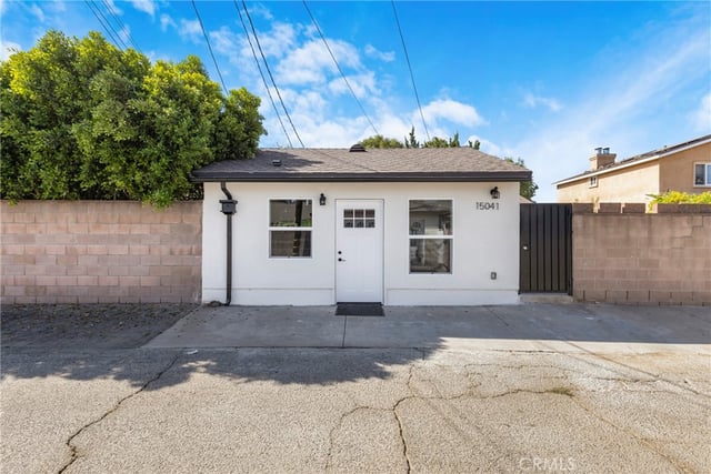 15043 Tuba, Los Angeles, CA 91345 — photo 34 of 50