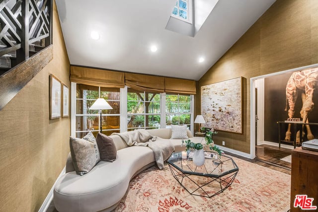 14633 Valley Vista Boulevard, Los Angeles, CA 91403 — photo 13 of 57