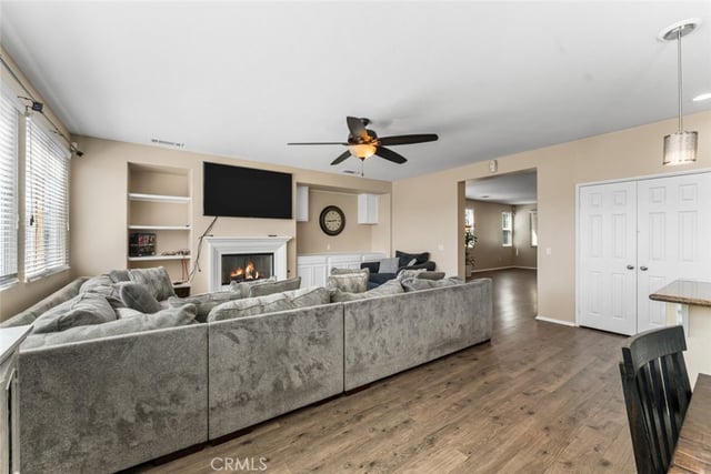 1234 Wellington Drive, Palmdale, CA 93551 — photo 14 of 54