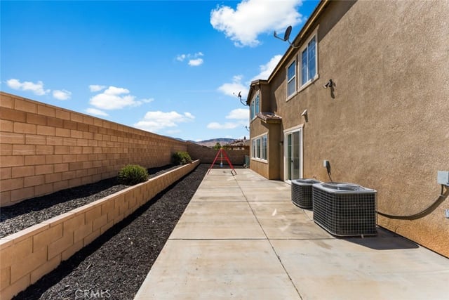 1234 Wellington Drive, Palmdale, CA 93551 — photo 47 of 54