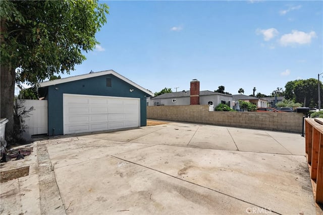 2166 Fashion Avenue, Long Beach, CA 90810 — photo 28 of 30