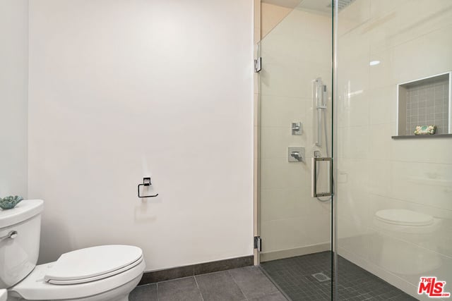 820 S Wilton Place 306, Los Angeles, CA 90005 — photo 12 of 14