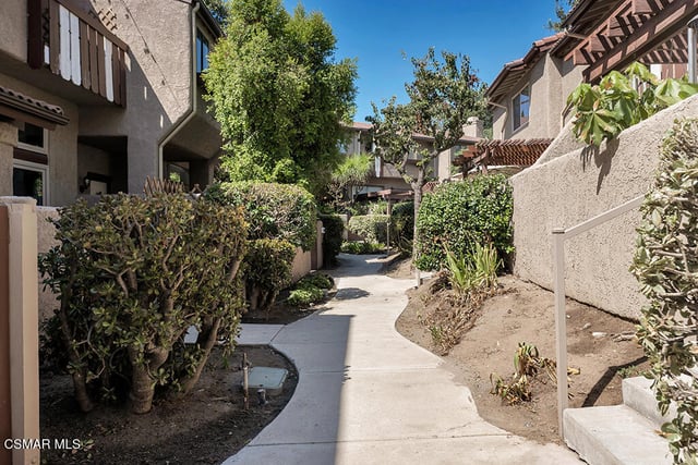 2445 Chandler Avenue 3, Simi Valley, CA 93065 — photo 3 of 46